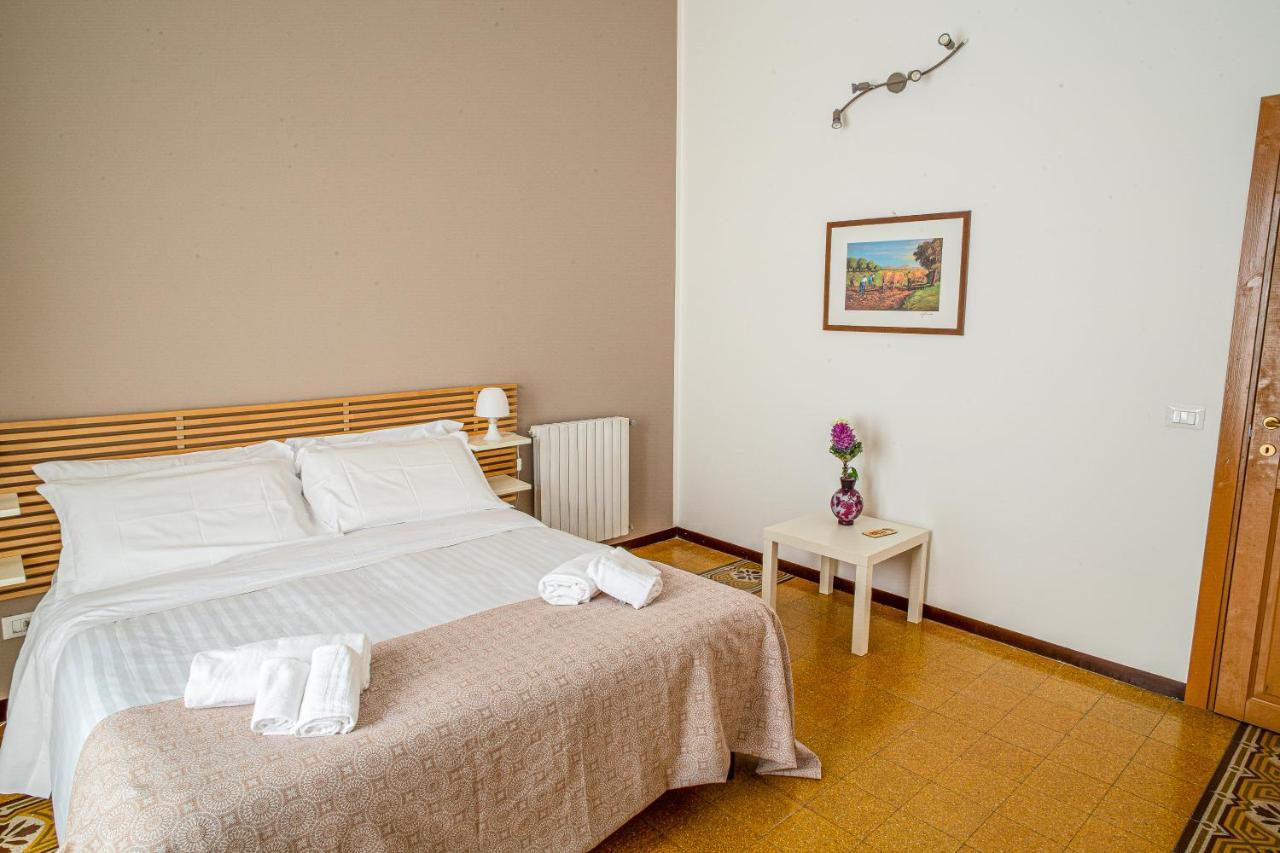 Ai Vicere Bed and Breakfast Palermo Eksteriør billede